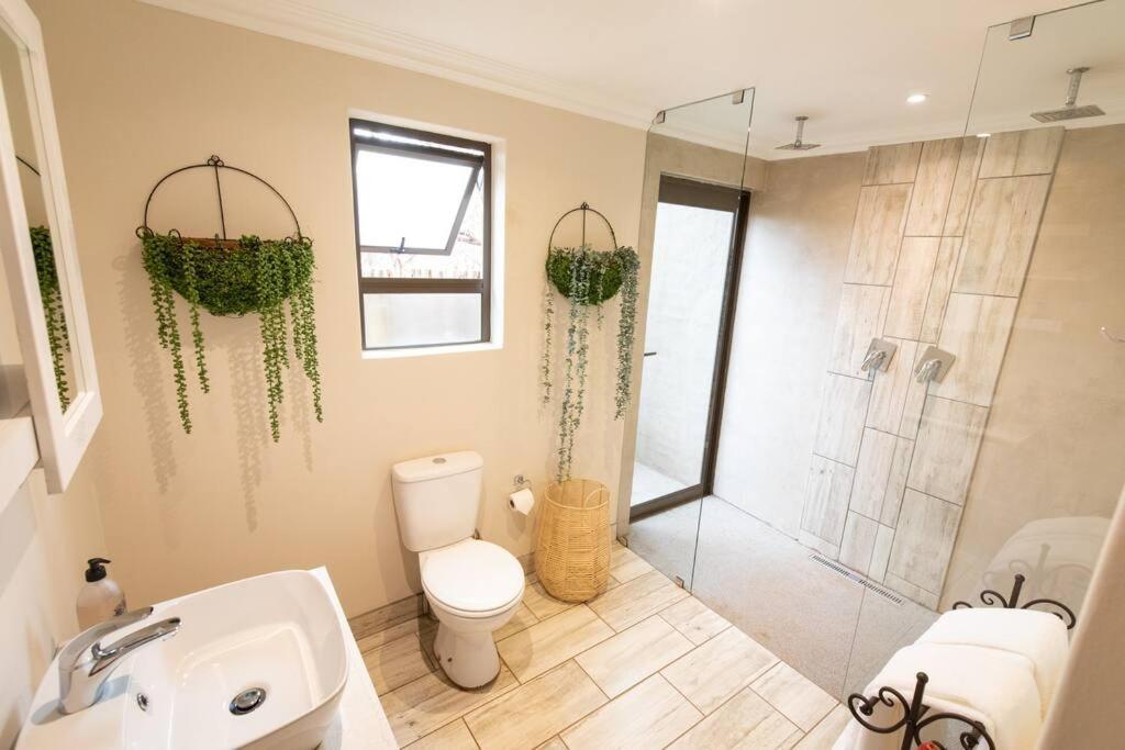 Wildheart Safari - Zesty Zebra Apartment โฮดสปรูท ภายนอก รูปภาพ