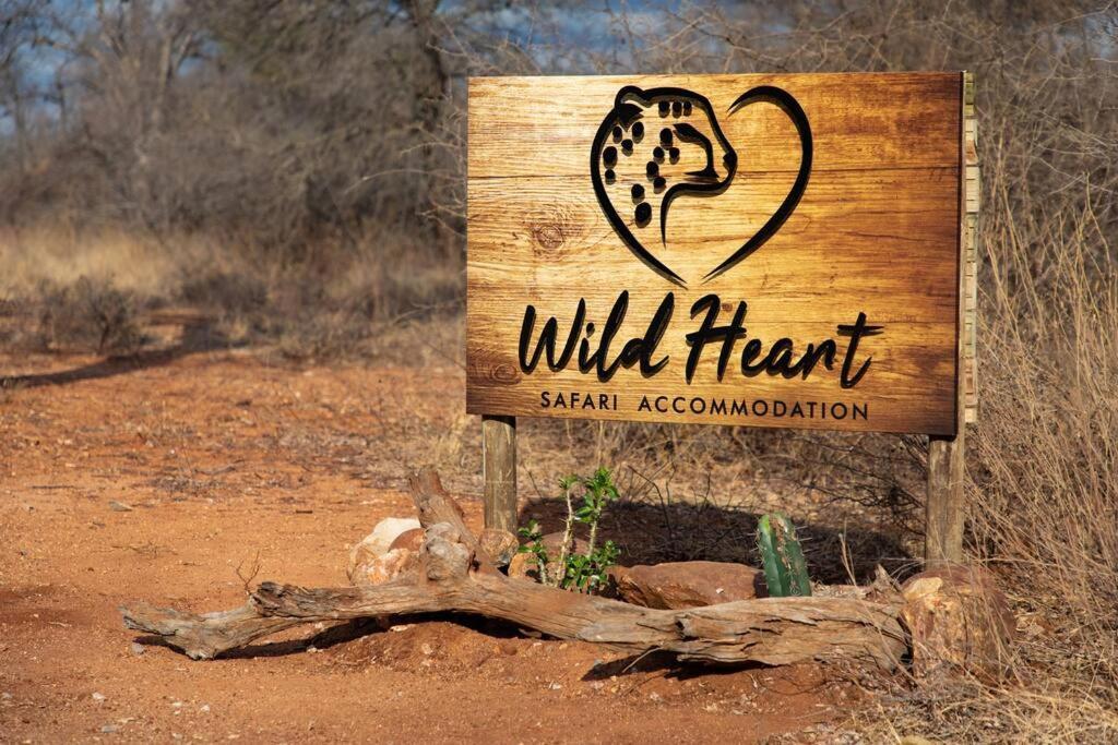 Wildheart Safari - Zesty Zebra Apartment โฮดสปรูท ภายนอก รูปภาพ