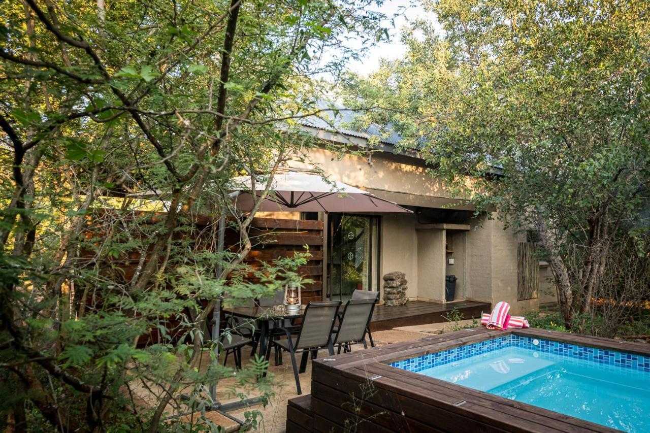 Wildheart Safari - Zesty Zebra Apartment โฮดสปรูท ภายนอก รูปภาพ