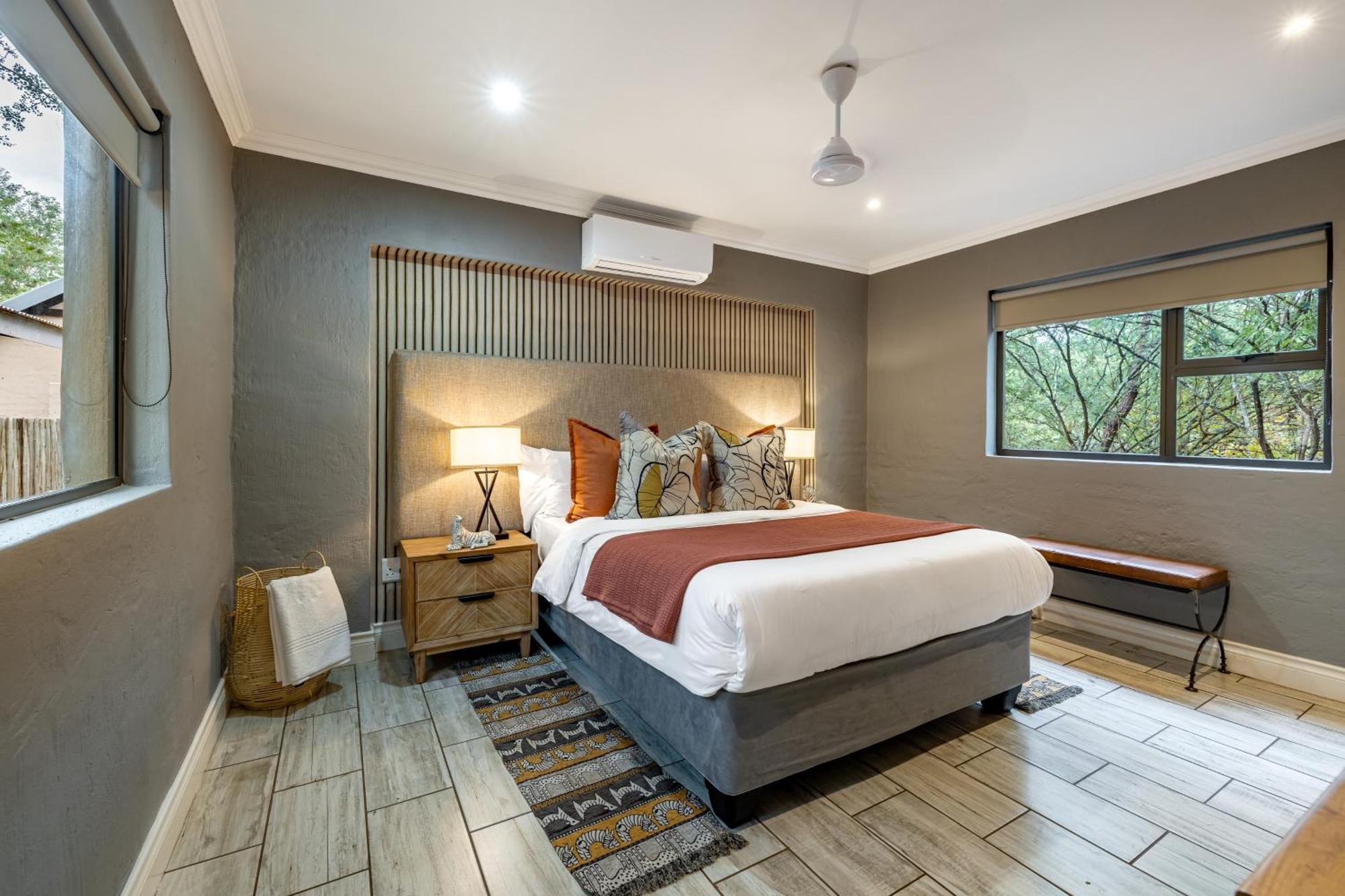 Wildheart Safari - Zesty Zebra Apartment โฮดสปรูท ภายนอก รูปภาพ